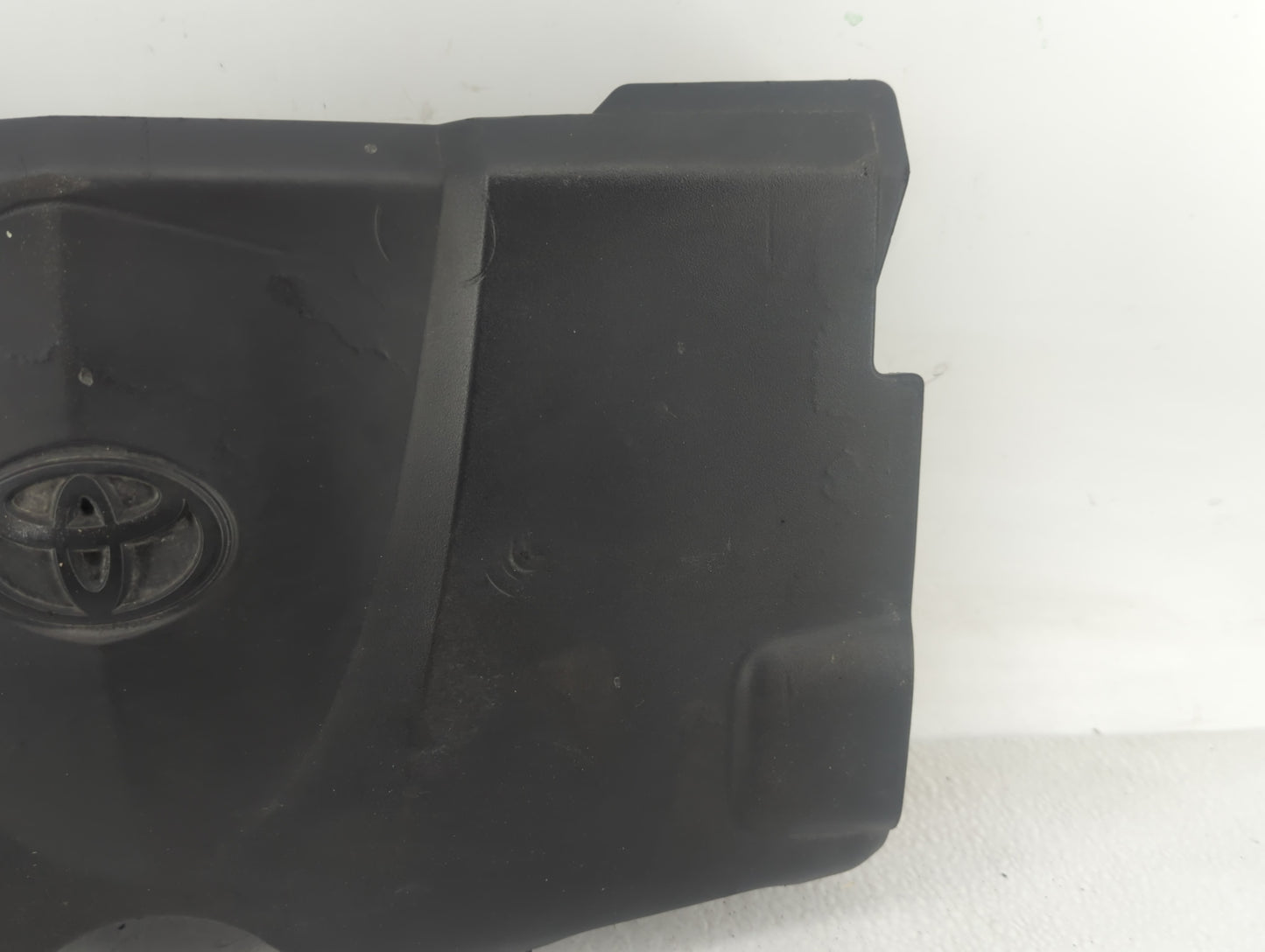 2020 Toyota Camry Engine Cover - Oemusedautoparts1.com