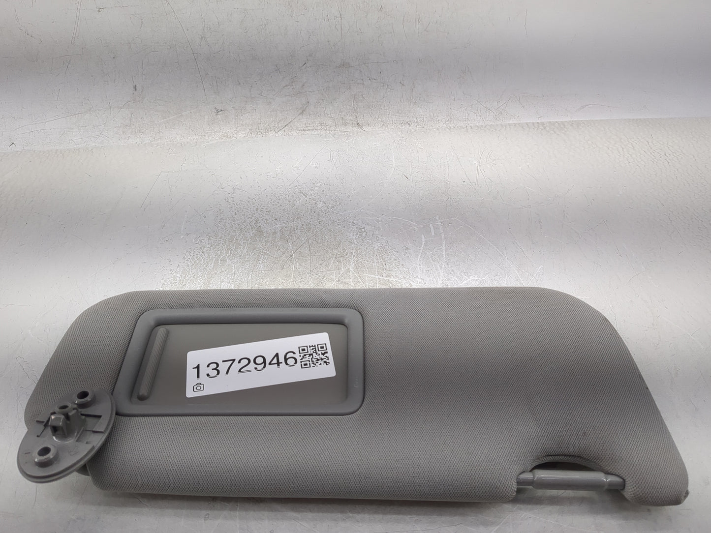 2018-2022 Toyota Camry Sun Visor Shade Replacement Passenger Right Mirror Fits Fits 2018 2019 2020 2021 2022 OEM Used Auto P