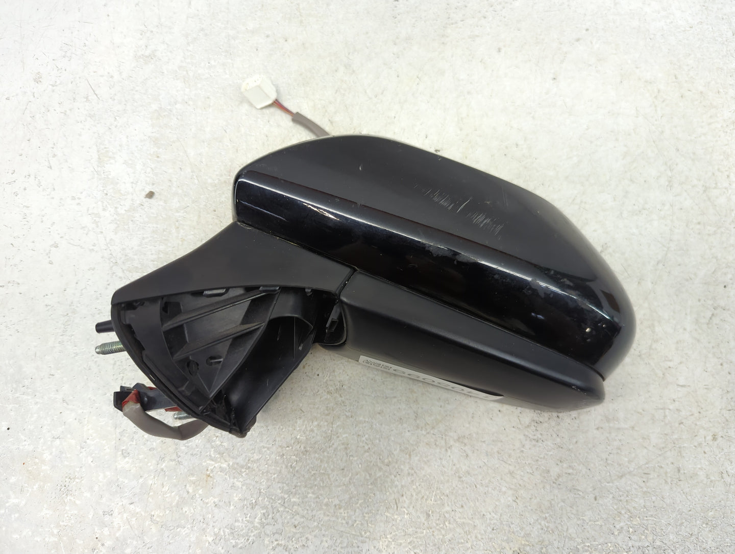 2018-2022 Toyota Camry Driver Side View Mirror - Left Door Mirror OEM Used - Oemusedautoparts1.com