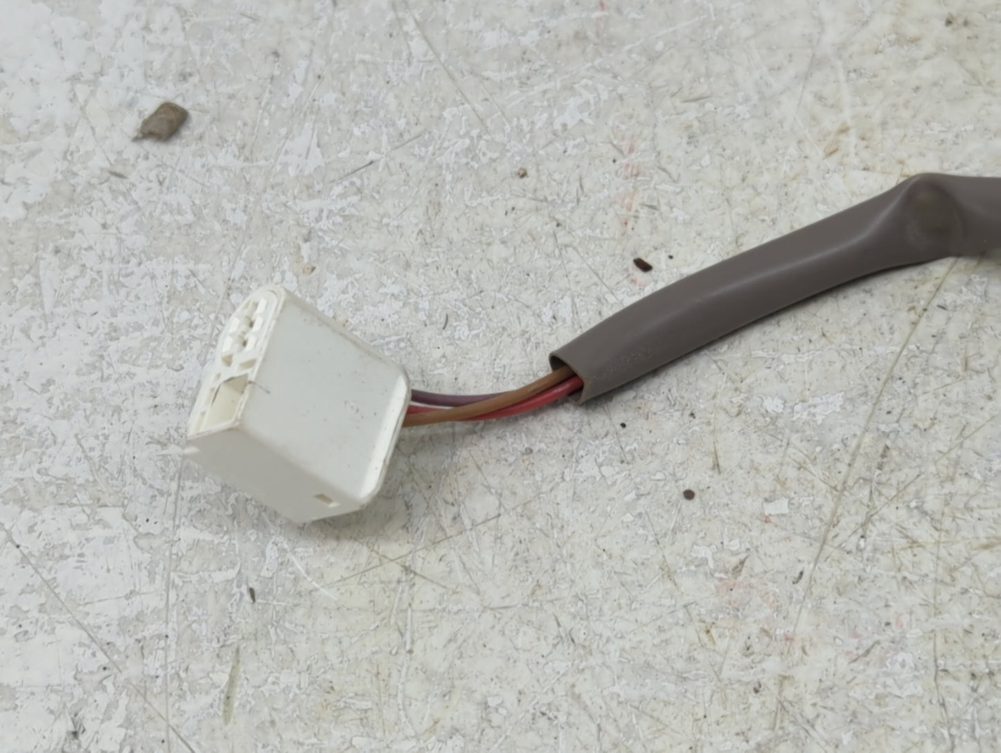 2018-2022 Toyota Camry Driver Side View Mirror - Left Door Mirror OEM Used - Oemusedautoparts1.com
