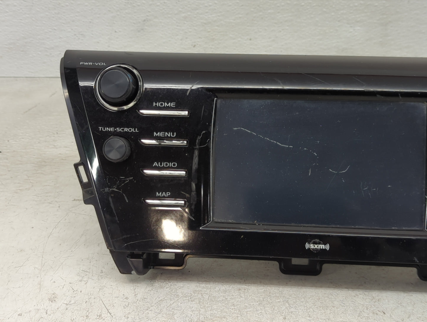 2018-2020 Toyota Camry Radio AM FM Cd Player Receiver Replacement P/N:86140-06D20 Fits Fits 2018 2019 2020 OEM Used Auto Par