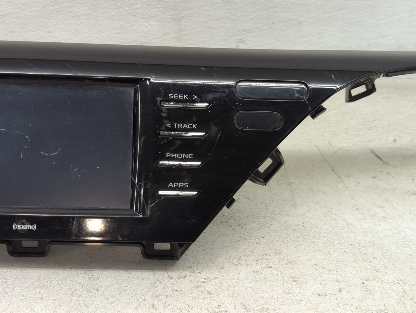 2018-2020 Toyota Camry Radio AM FM Cd Player Receiver Replacement P/N:86140-06D20 Fits Fits 2018 2019 2020 OEM Used Auto Par