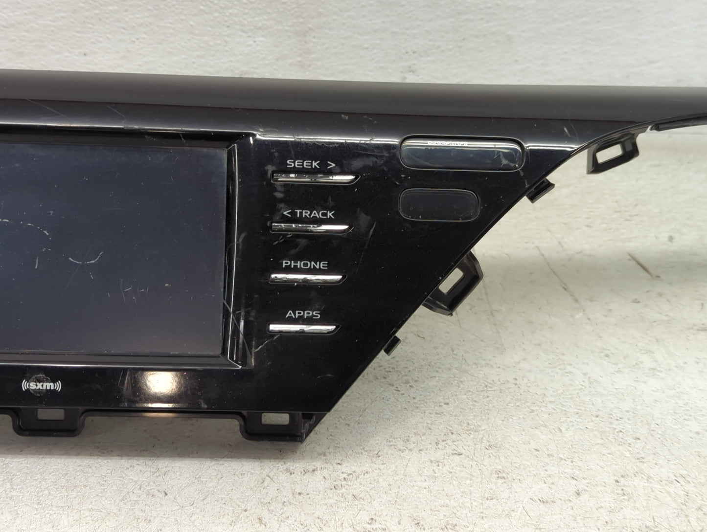 2018-2020 Toyota Camry Radio AM FM Cd Player Receiver Replacement P/N:86140-06D20 Fits Fits 2018 2019 2020 OEM Used Auto Par