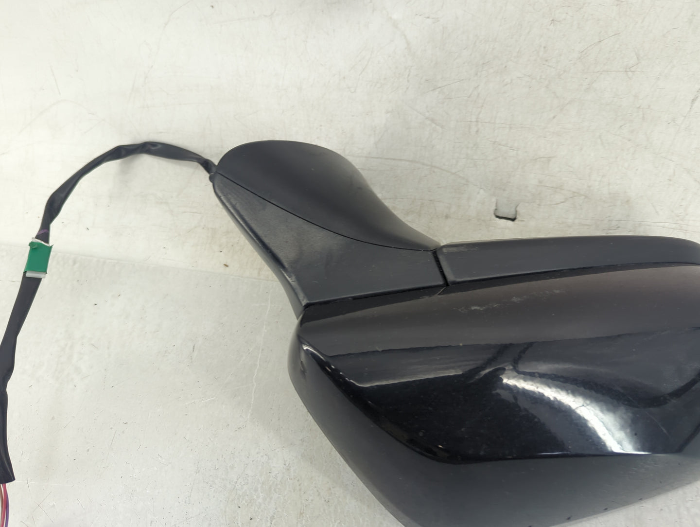 2018-2022 Toyota Camry Passenger Side View Mirror - Right Door Mirror OEM Used - Oemusedautoparts1.com