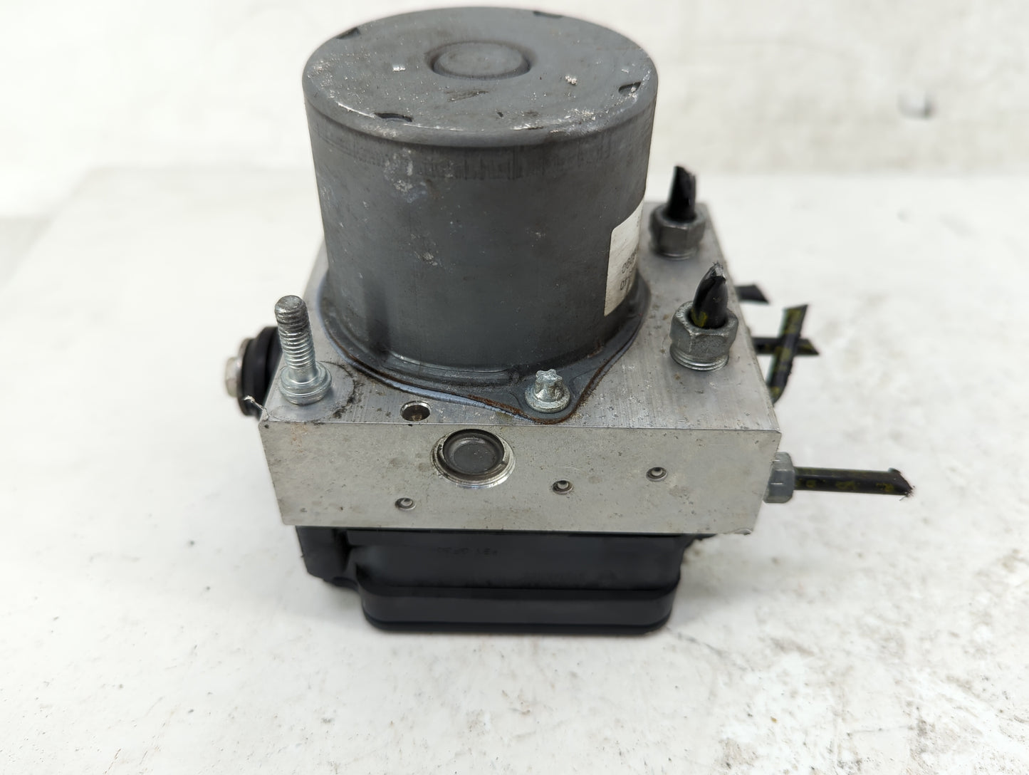 2018-2020 Toyota Camry ABS Pump Control Module Replacement P/N:44540 06290 Fits Fits 2018 2019 2020 OEM Used Auto Parts - Oe