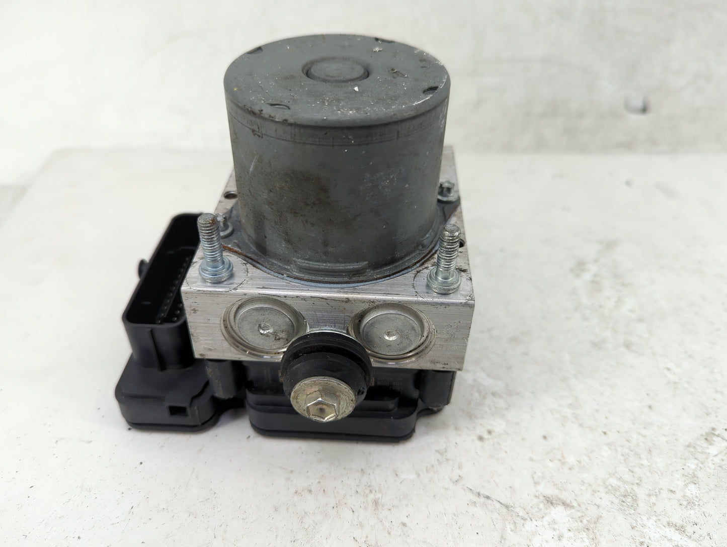 2018-2020 Toyota Camry ABS Pump Control Module Replacement P/N:44540 06290 Fits Fits 2018 2019 2020 OEM Used Auto Parts - Oe