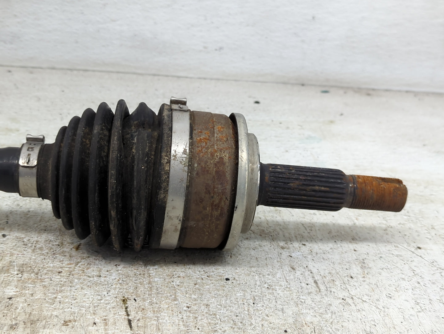 2018-2022 Toyota Camry Axle Shaft Front Driver Cv C/v - Oemusedautoparts1.com