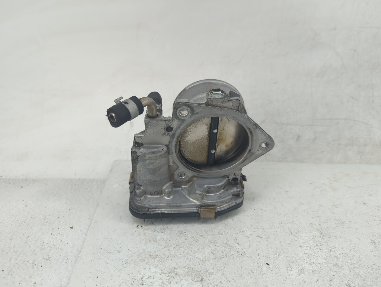 2018-2022 Toyota Camry Throttle Body P/N:22030-F0010 Fits Fits 2018 2019 2020 2021 2022 OEM Used Auto Parts - Oemusedautopar