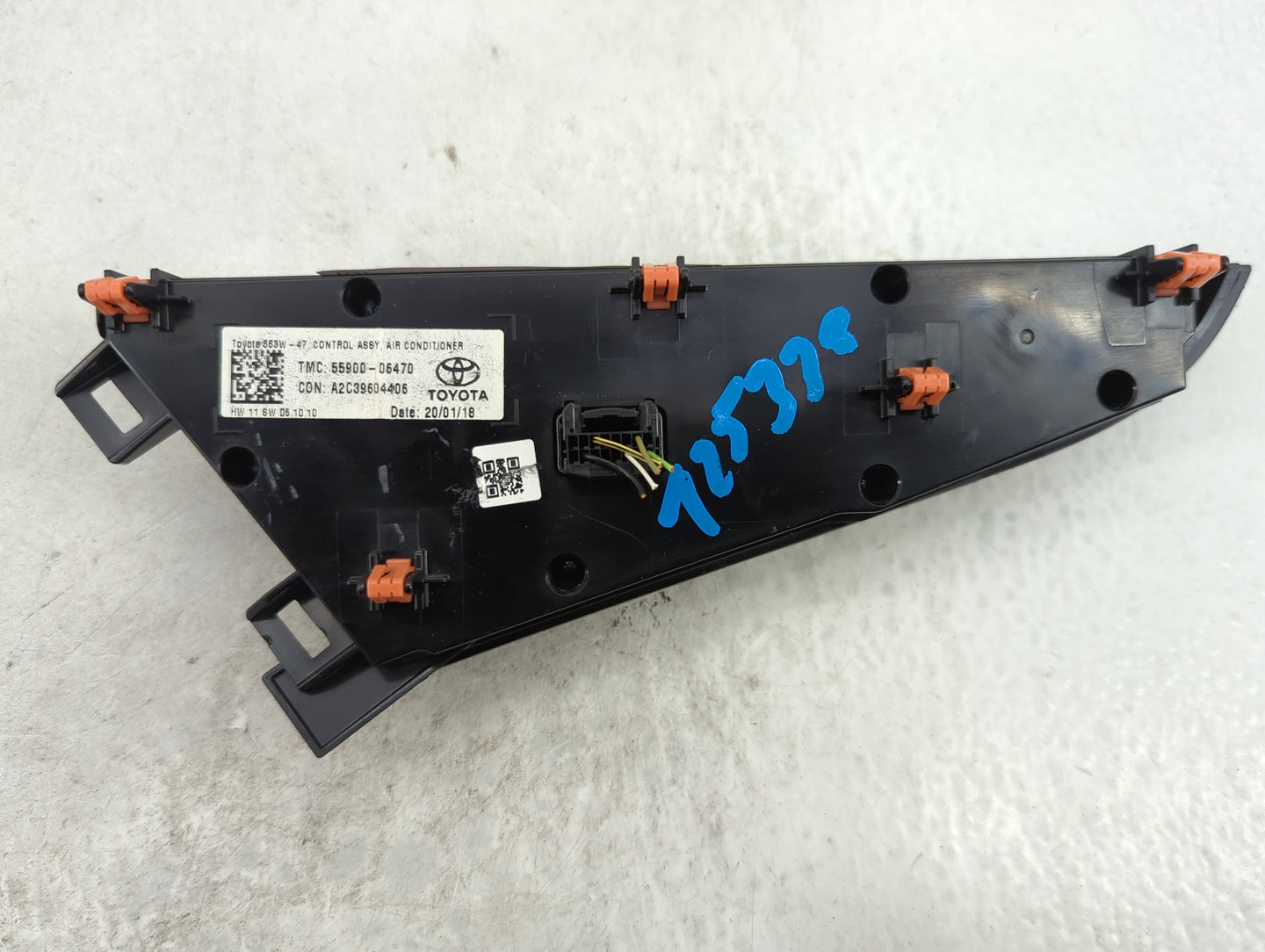 2020 Toyota Camry Climate Control Module Temperature AC/Heater Replacement P/N:55900-06470 A2C39604406, A2C39602203MEX Fits 