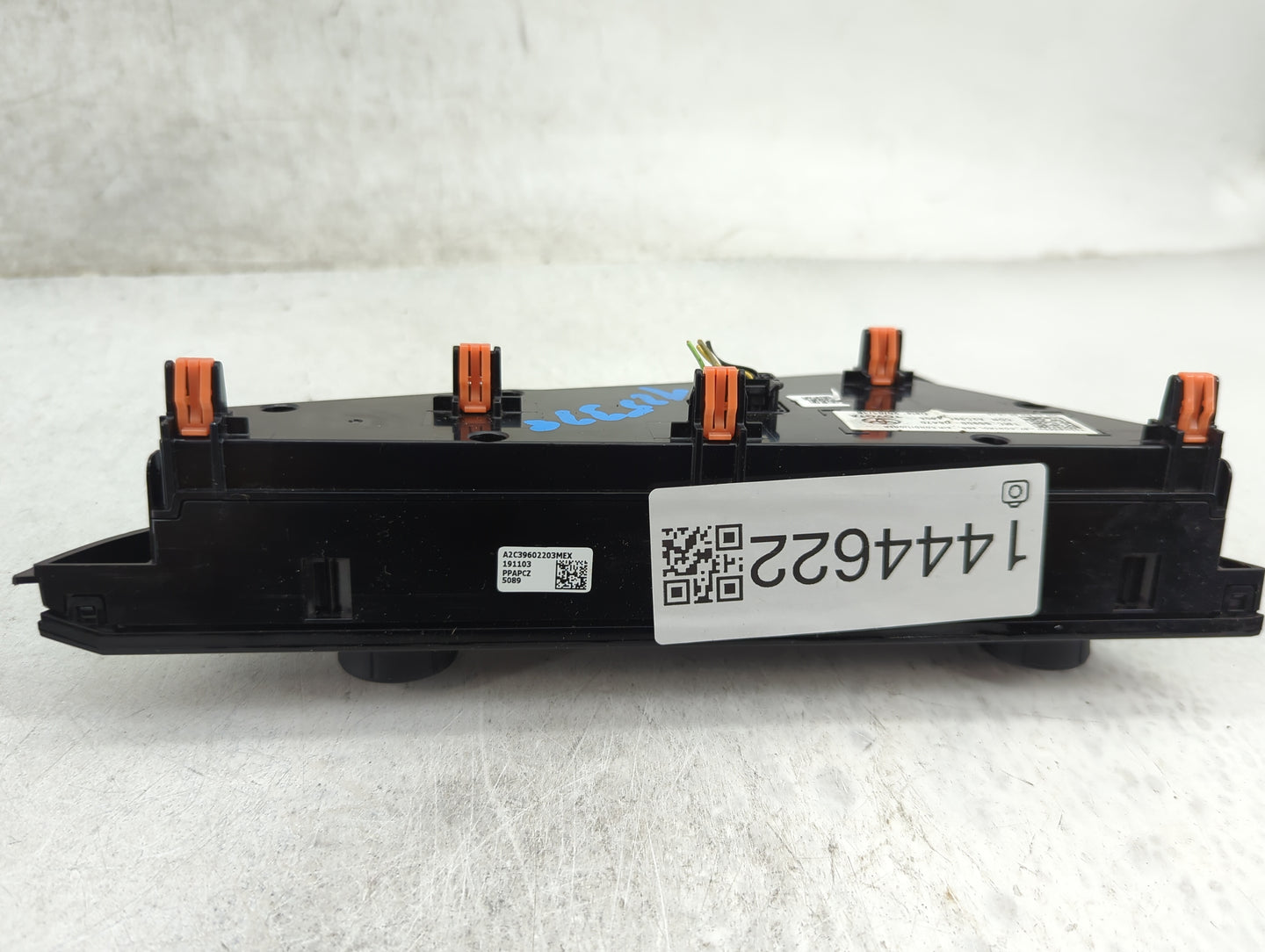 2020 Toyota Camry Climate Control Module Temperature AC/Heater Replacement P/N:55900-06470 A2C39604406, A2C39602203MEX Fits 