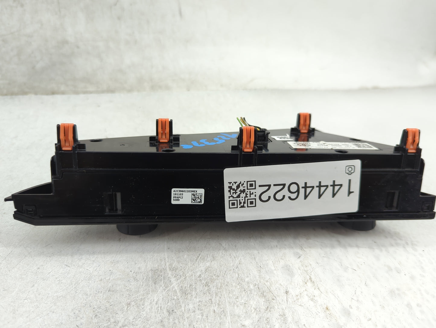 2020 Toyota Camry Climate Control Module Temperature AC/Heater Replacement P/N:55900-06470 A2C39604406, A2C39602203MEX Fits 