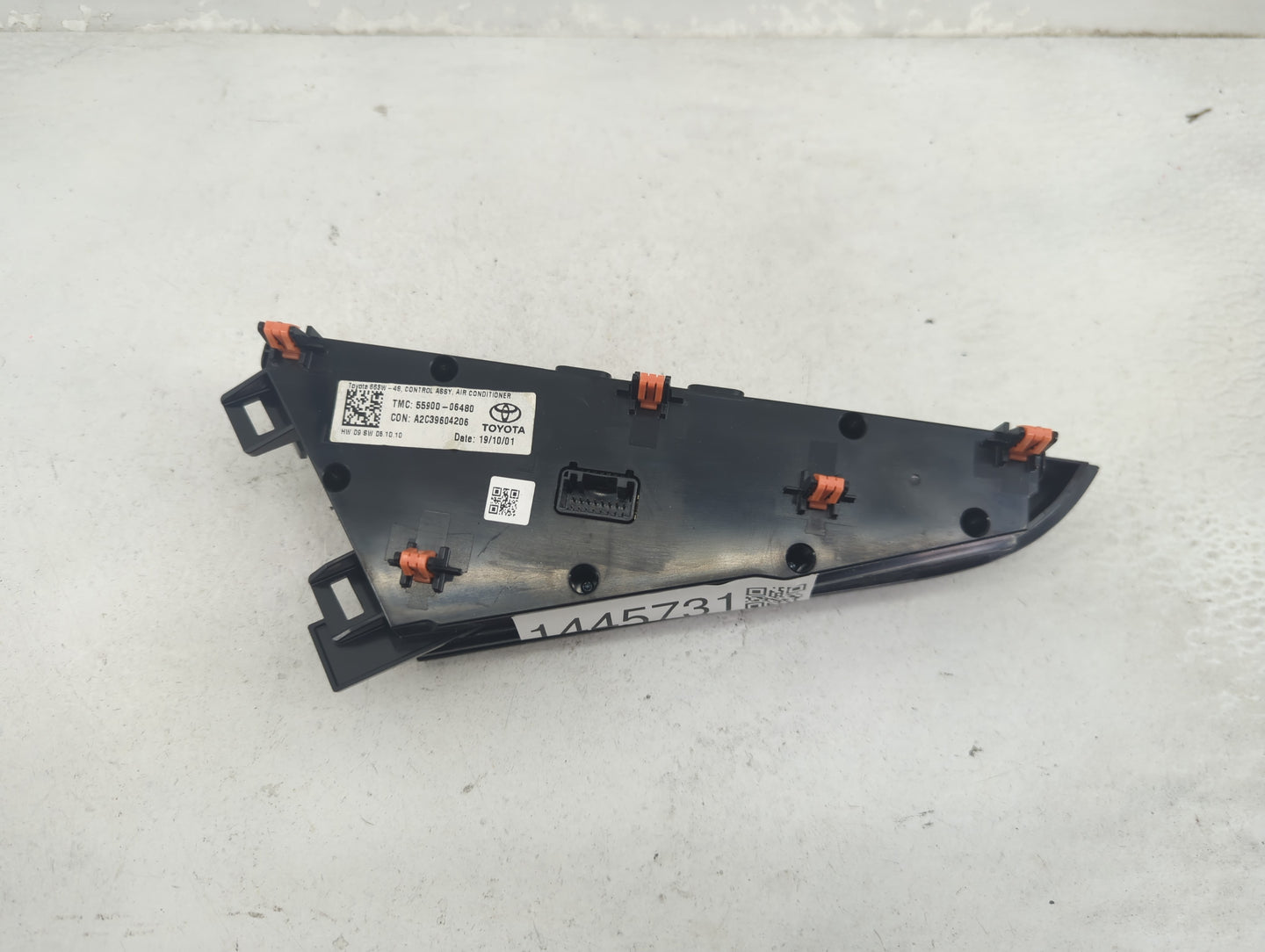 2020 Toyota Camry Climate Control Module Temperature AC/Heater Replacement P/N:55900-06480 A2C39604206 Fits OEM Used Auto Pa
