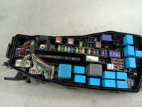 2018-2022 Toyota Camry Fusebox Fuse Box Panel Relay Module P/N:82620-33130 Fits Fits 2018 2019 2020 2021 2022 OEM Used Auto 