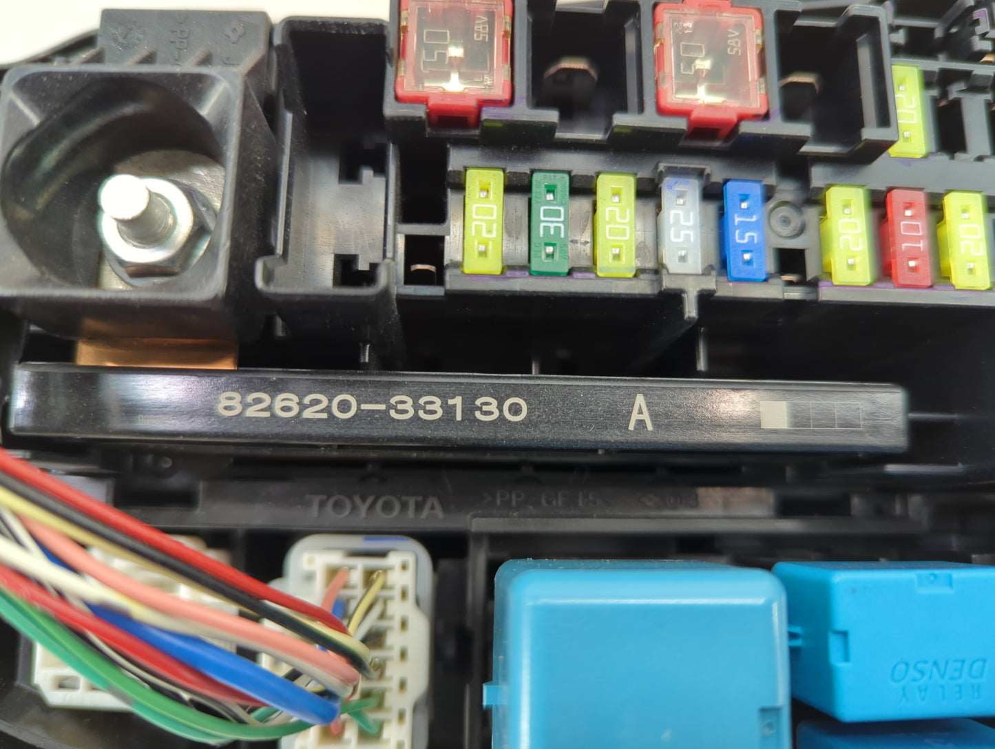 2018-2022 Toyota Camry Fusebox Fuse Box Panel Relay Module P/N:82620-33130 Fits Fits 2018 2019 2020 2021 2022 OEM Used Auto 