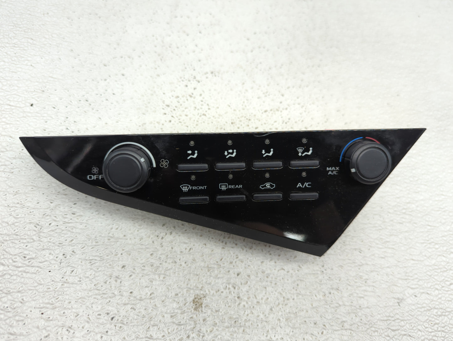 2018-2022 Toyota Camry Climate Control Module Temperature AC/Heater Replacement P/N:55900-06470 Fits Fits 2018 2019 2020 202