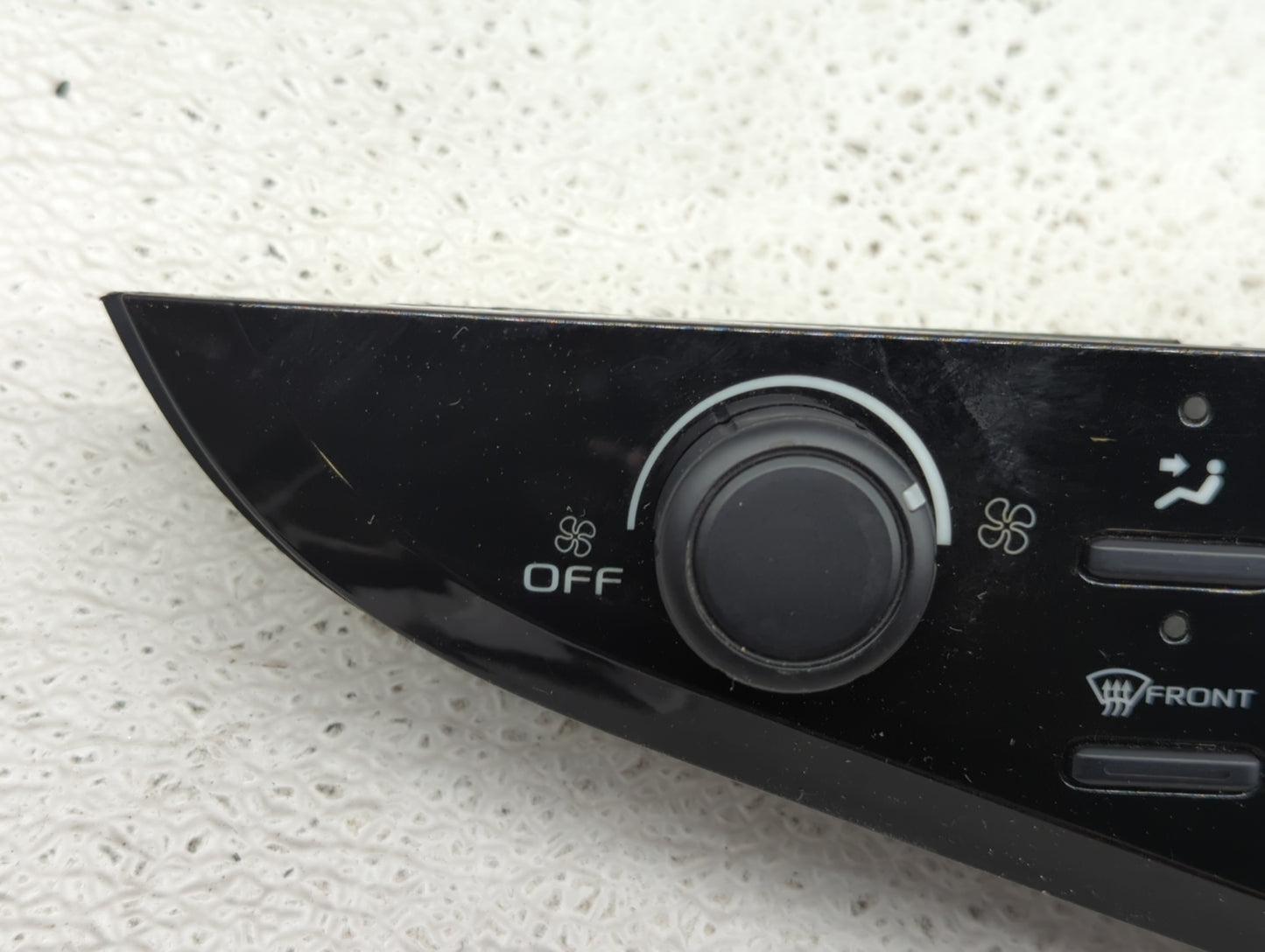 2018-2022 Toyota Camry Climate Control Module Temperature AC/Heater Replacement P/N:55900-06470 Fits Fits 2018 2019 2020 202
