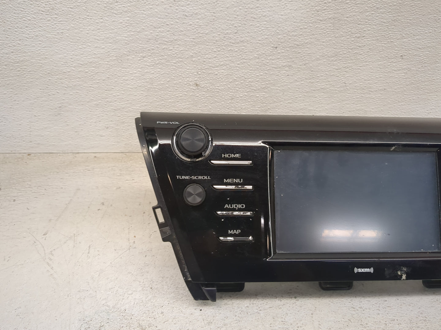 2018-2020 Toyota Camry Radio AM FM Cd Player Receiver Replacement P/N:86140-06D20 AVH-1498, D171G Fits Fits 2018 2019 2020 O