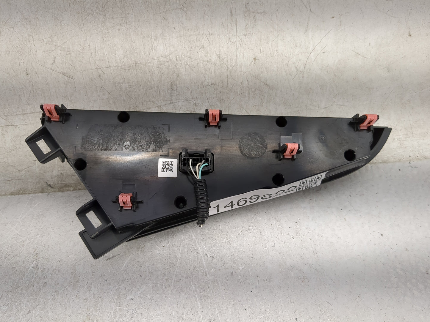 2020 Toyota Camry Climate Control Module Temperature AC/Heater Replacement P/N:A2C39602202MEX Fits OEM Used Auto Parts - Oem