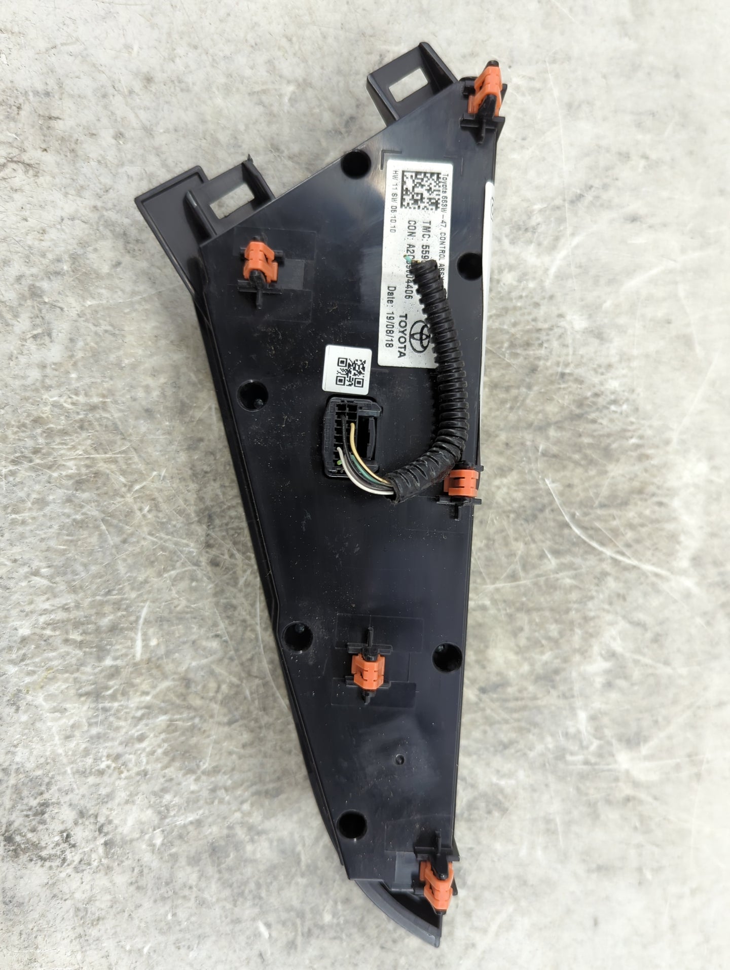 2018-2022 Toyota Camry Climate Control Module Temperature AC/Heater Replacement P/N:55900-06470 A2C39604406 Fits OEM Used Au