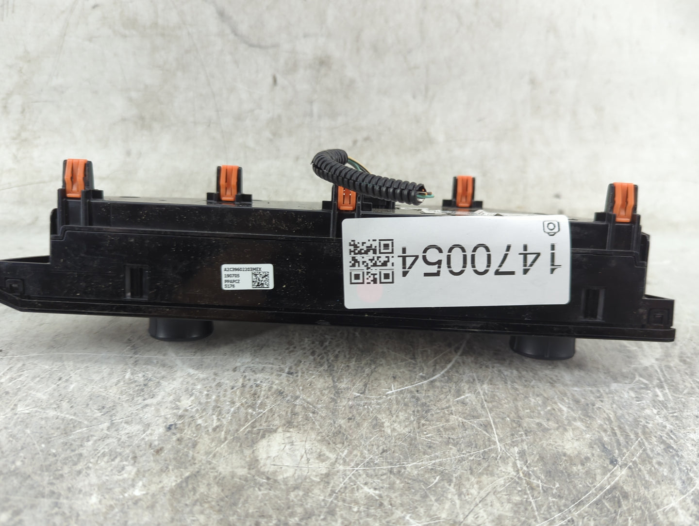 2018-2022 Toyota Camry Climate Control Module Temperature AC/Heater Replacement P/N:55900-06470 A2C39604406 Fits OEM Used Au
