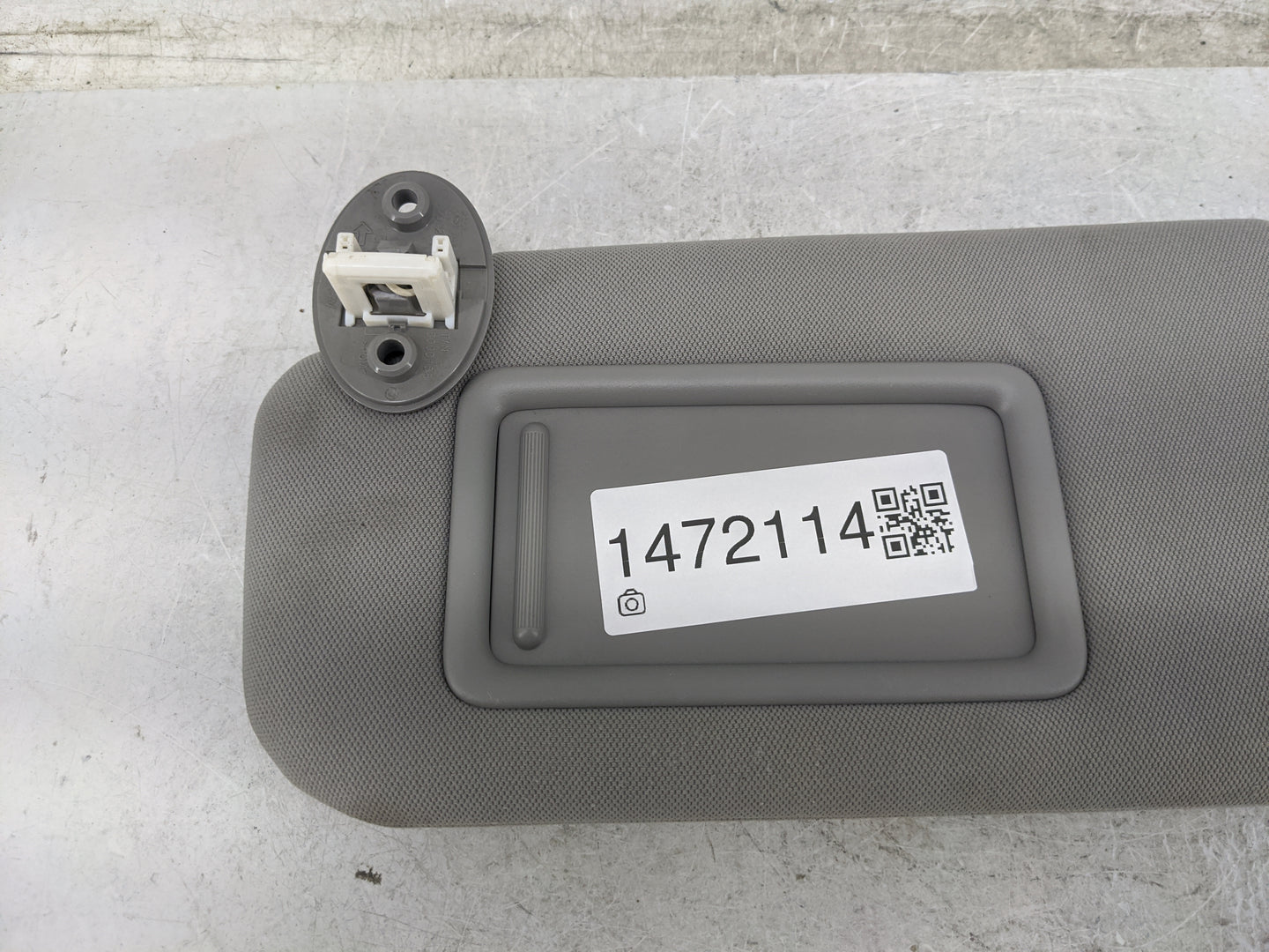 2018-2022 Toyota Camry Sun Visor Shade Replacement Driver Left Mirror Fits Fits 2018 2019 2020 2021 2022 OEM Used Auto Parts