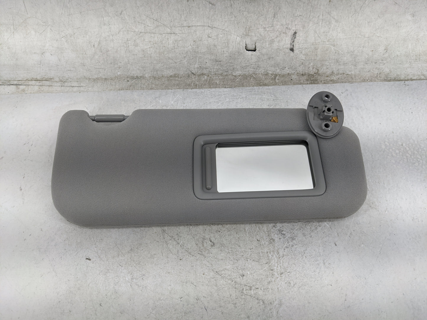 2018-2022 Toyota Camry Sun Visor Shade Replacement Passenger Right Mirror Fits Fits 2018 2019 2020 2021 2022 OEM Used Auto P