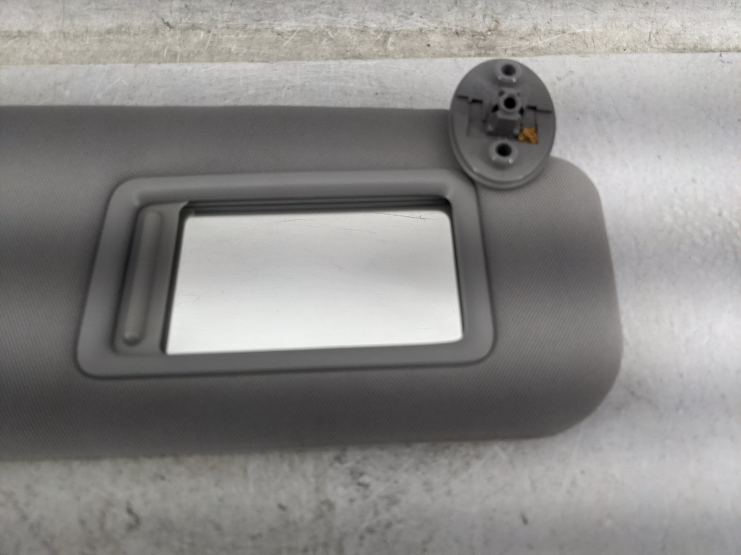 2018-2022 Toyota Camry Sun Visor Shade Replacement Passenger Right Mirror Fits Fits 2018 2019 2020 2021 2022 OEM Used Auto P
