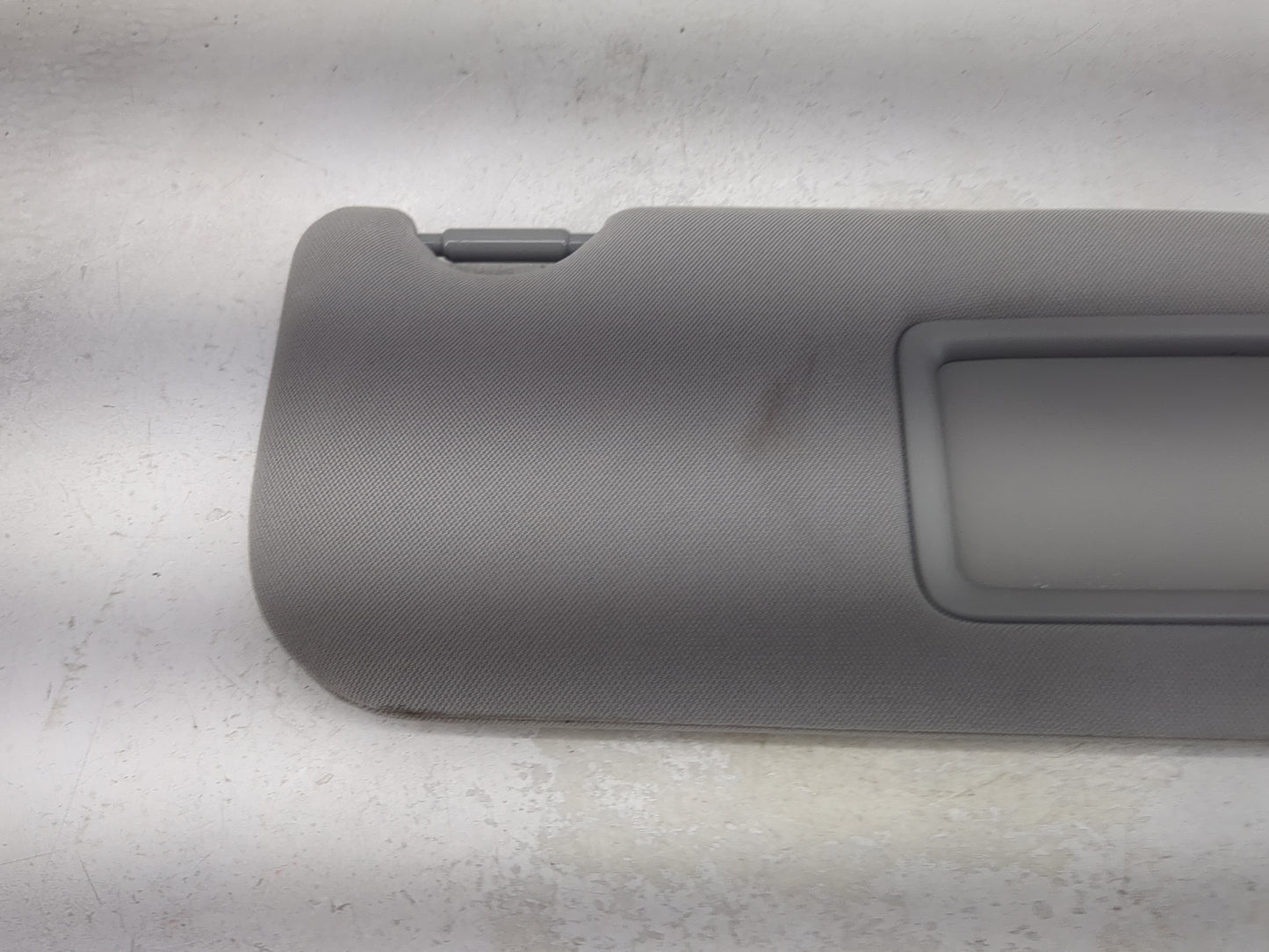 2020 Toyota Camry Sun Visor Shade Replacement Passenger Right Mirror Fits OEM Used Auto Parts - Oemusedautoparts1.com