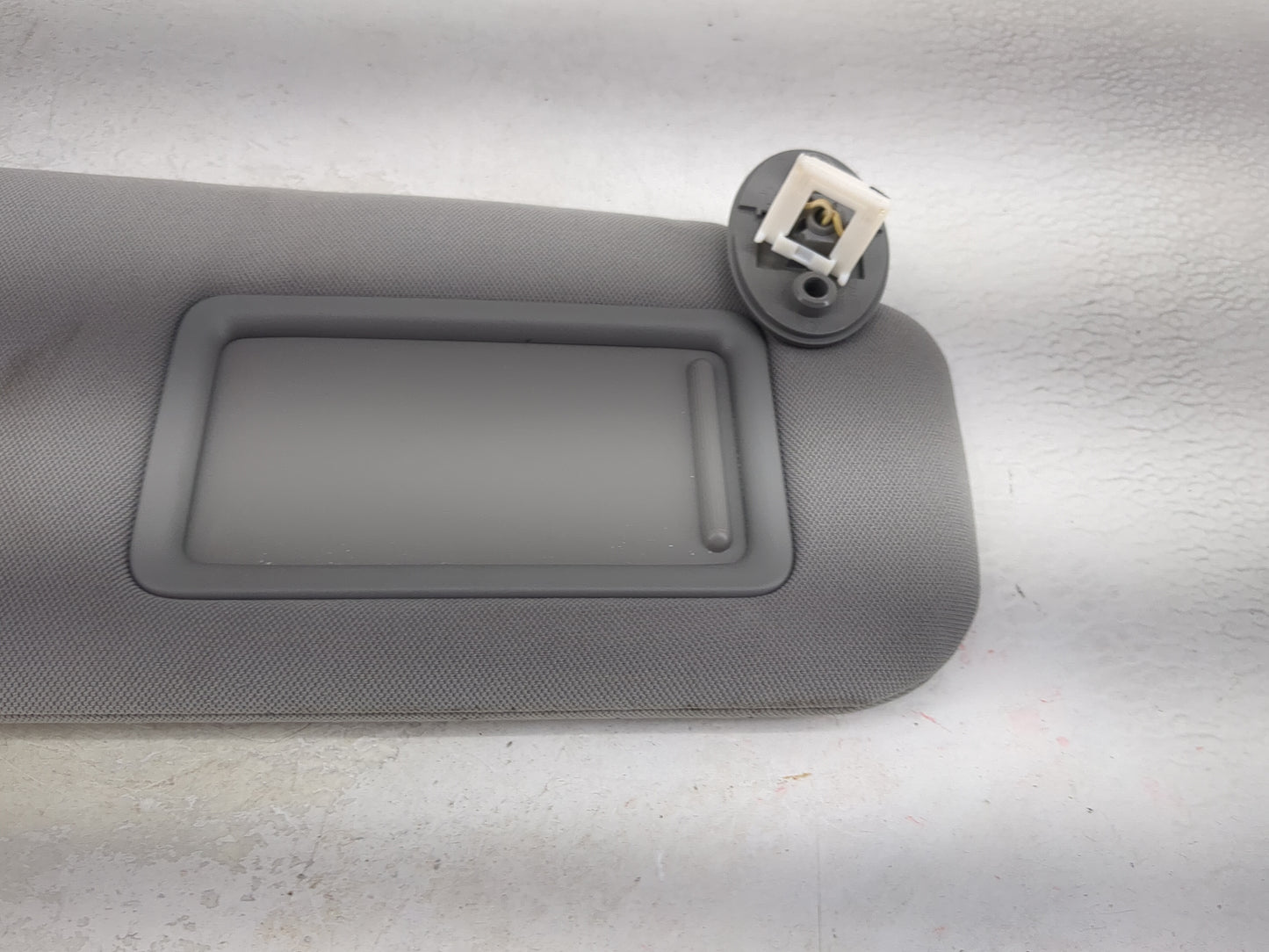2020 Toyota Camry Sun Visor Shade Replacement Passenger Right Mirror Fits OEM Used Auto Parts - Oemusedautoparts1.com