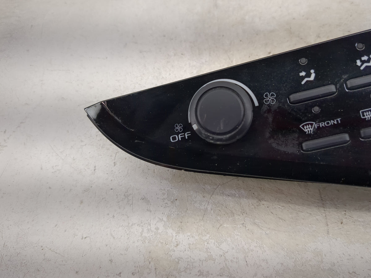 2020 Toyota Camry Climate Control Module Temperature AC/Heater Replacement P/N:A2C39602203MEX Fits OEM Used Auto Parts - Oem