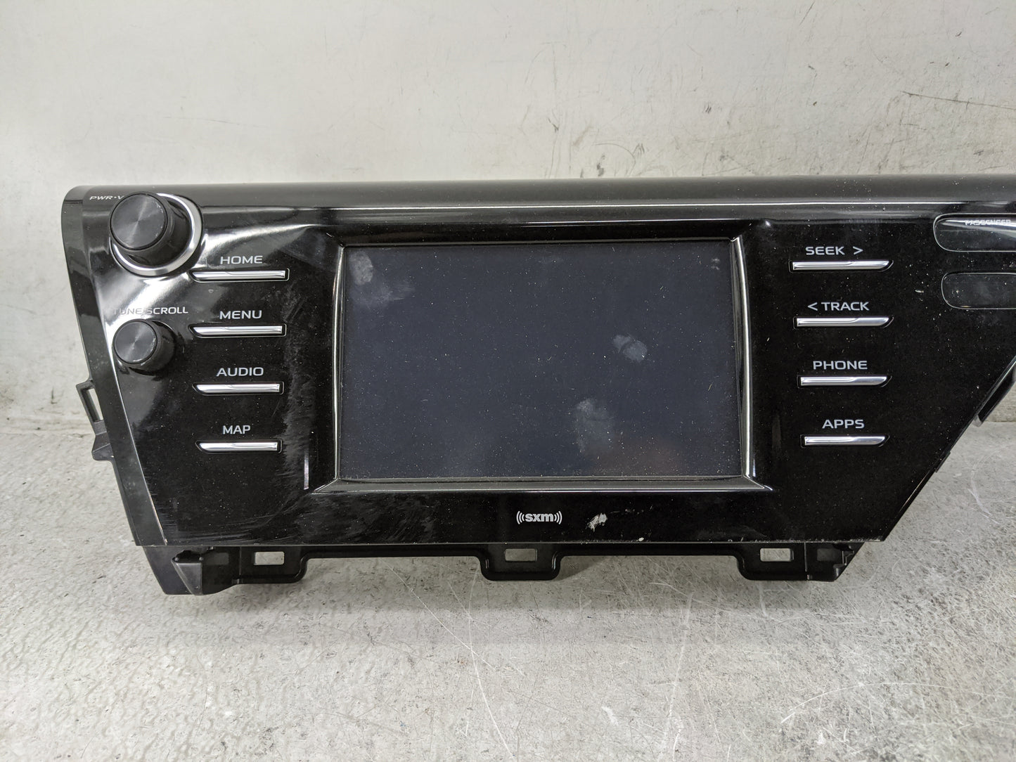 2018-2020 Toyota Camry Radio AM FM Cd Player Receiver Replacement P/N:86140-06D20 AVH-1498 Fits Fits 2018 2019 2020 OEM Used