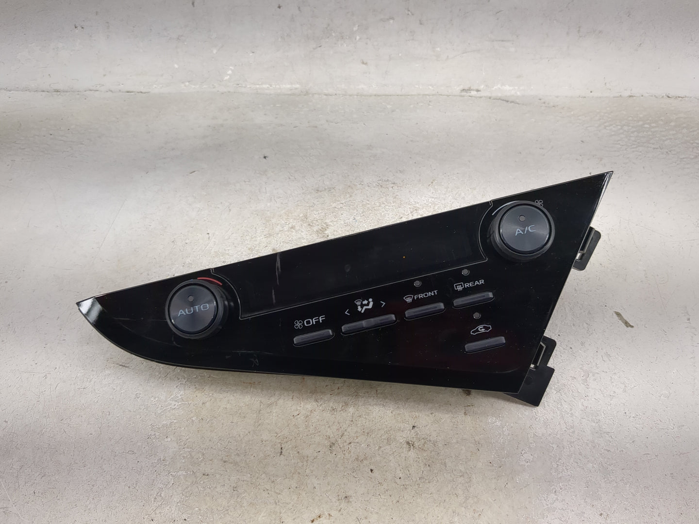 2018-2022 Toyota Camry Climate Control Module Temperature AC/Heater Replacement P/N:55900-06480 A2C39604206 Fits OEM Used Au