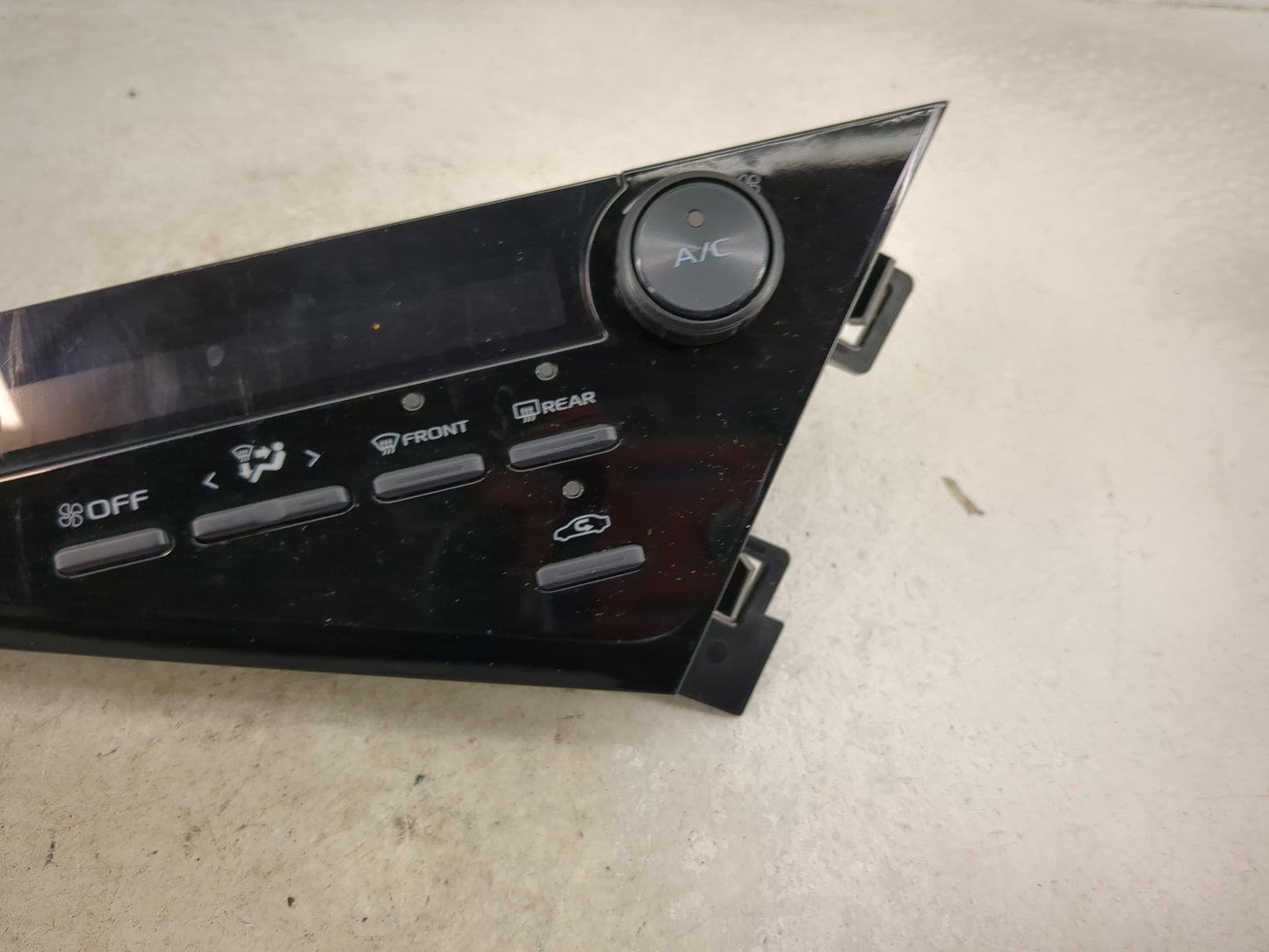 2018-2022 Toyota Camry Climate Control Module Temperature AC/Heater Replacement P/N:55900-06480 A2C39604206 Fits OEM Used Au