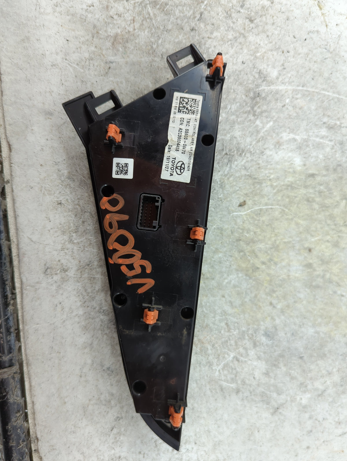 2018-2022 Toyota Camry Climate Control Module Temperature AC/Heater Replacement P/N:55900-06470 A2C39604406 Fits OEM Used Au
