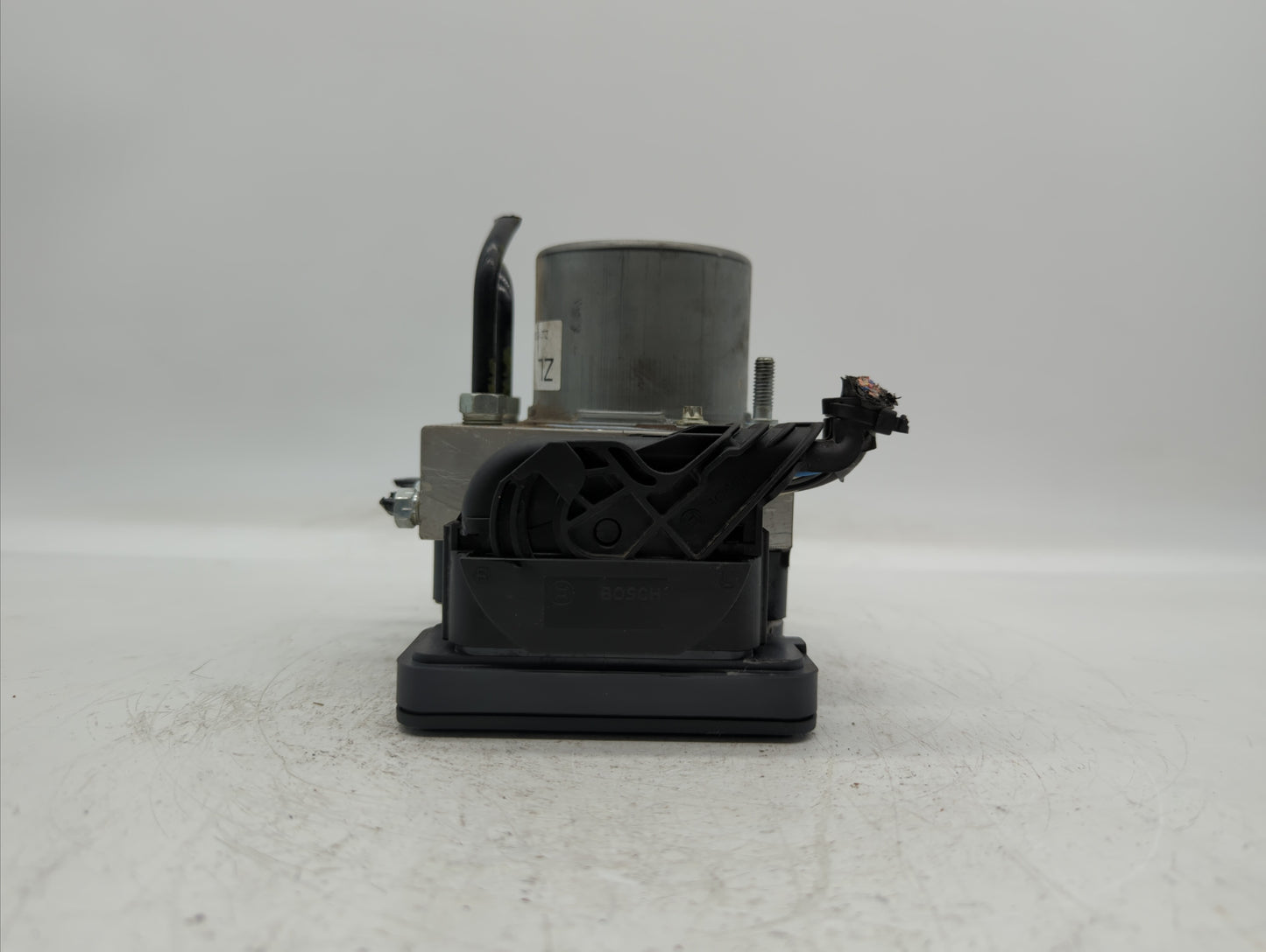 2018 Toyota Camry ABS Pump Control Module Replacement P/N:44540-06290 44540 06290 Fits OEM Used Auto Parts - Oemusedautopart