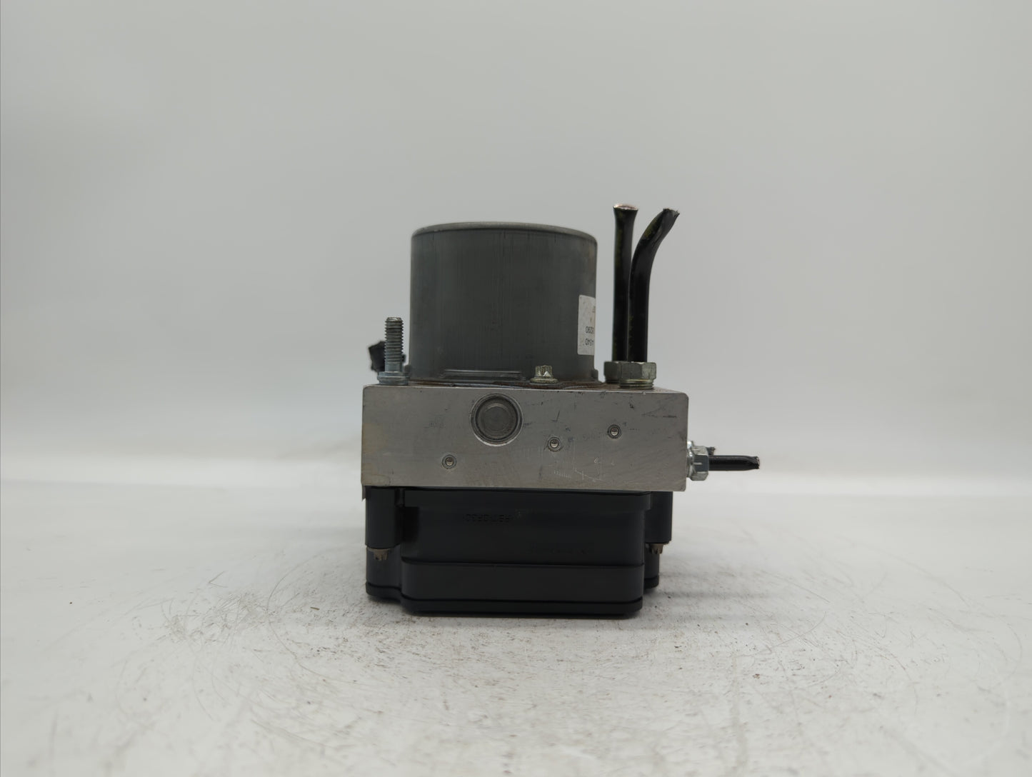 2018 Toyota Camry ABS Pump Control Module Replacement P/N:44540-06290 44540 06290 Fits OEM Used Auto Parts - Oemusedautopart