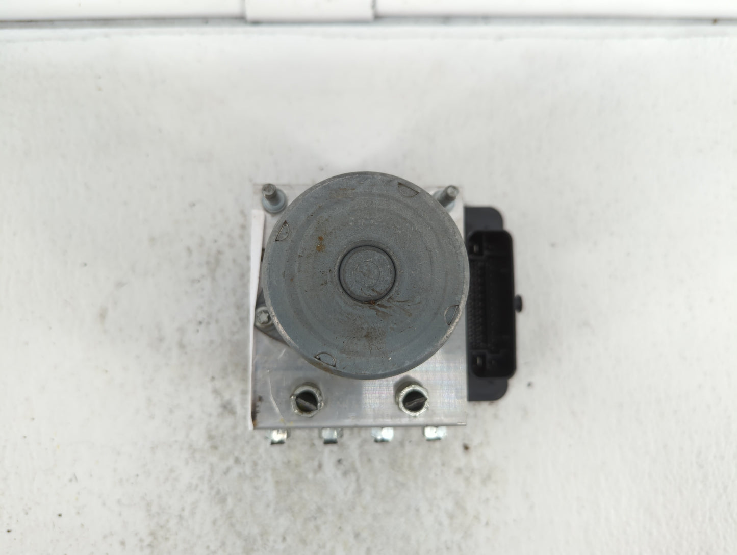 2018 Toyota Camry ABS Pump Control Module Replacement P/N:44540-06290 44540 06290 Fits OEM Used Auto Parts - Oemusedautopart