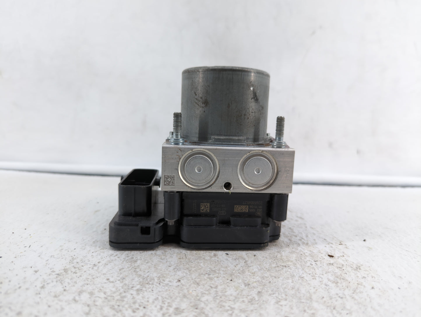2018 Toyota Camry ABS Pump Control Module Replacement P/N:44540-06290 44540 06290 Fits OEM Used Auto Parts - Oemusedautopart