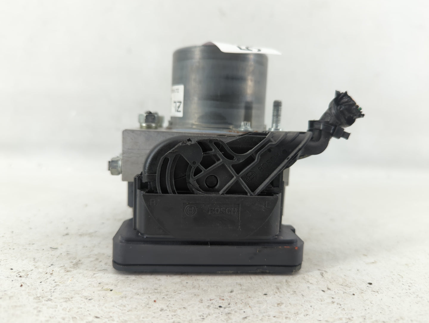2018-2020 Toyota Camry ABS Pump Control Module Replacement P/N:44540-06290 Fits Fits 2018 2019 2020 OEM Used Auto Parts - Oe