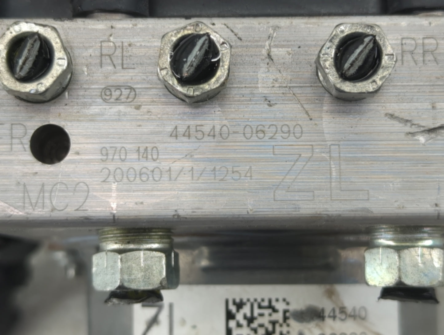 2018-2020 Toyota Camry ABS Pump Control Module Replacement P/N:44540-06290 Fits Fits 2018 2019 2020 OEM Used Auto Parts - Oe