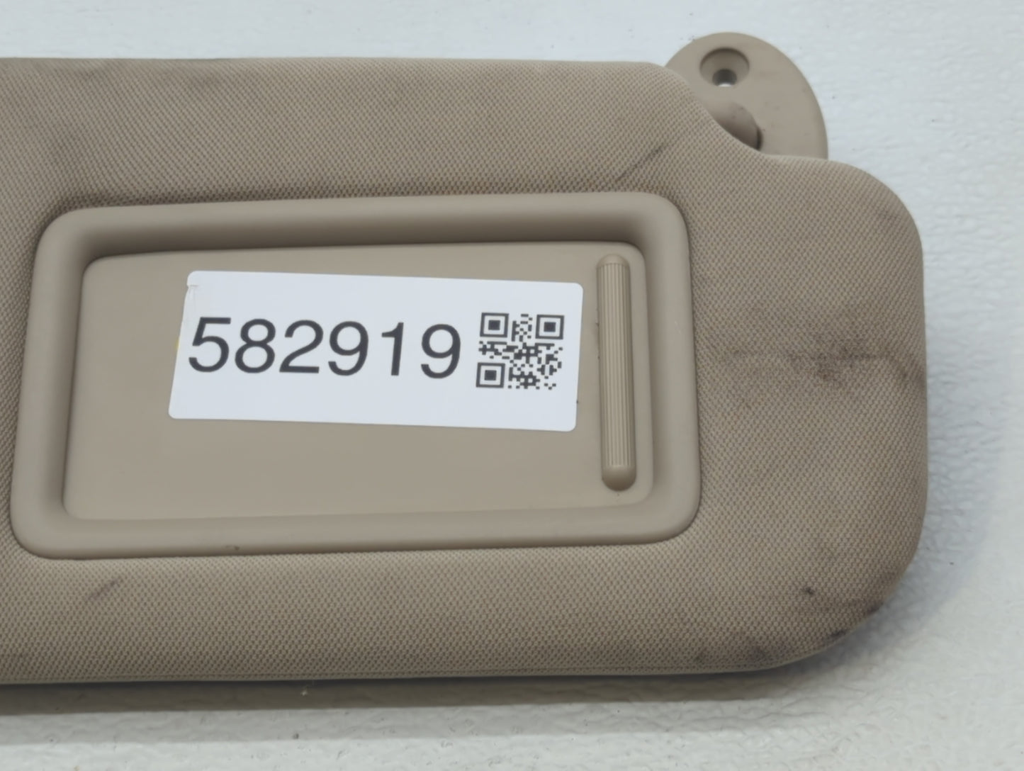 2018-2022 Toyota Camry Sun Visor Shade Replacement Passenger Right Mirror Fits Fits 2018 2019 2020 2021 2022 OEM Used Auto P