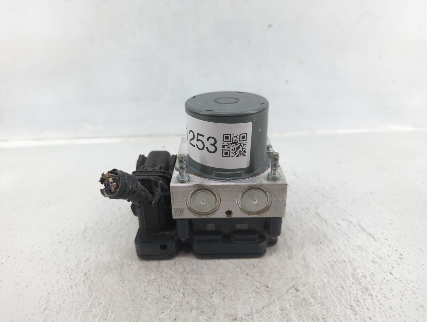 2018-2020 Toyota Camry ABS Pump Control Module Replacement P/N:44540 06290 Fits Fits 2018 2019 2020 OEM Used Auto Parts - Oe