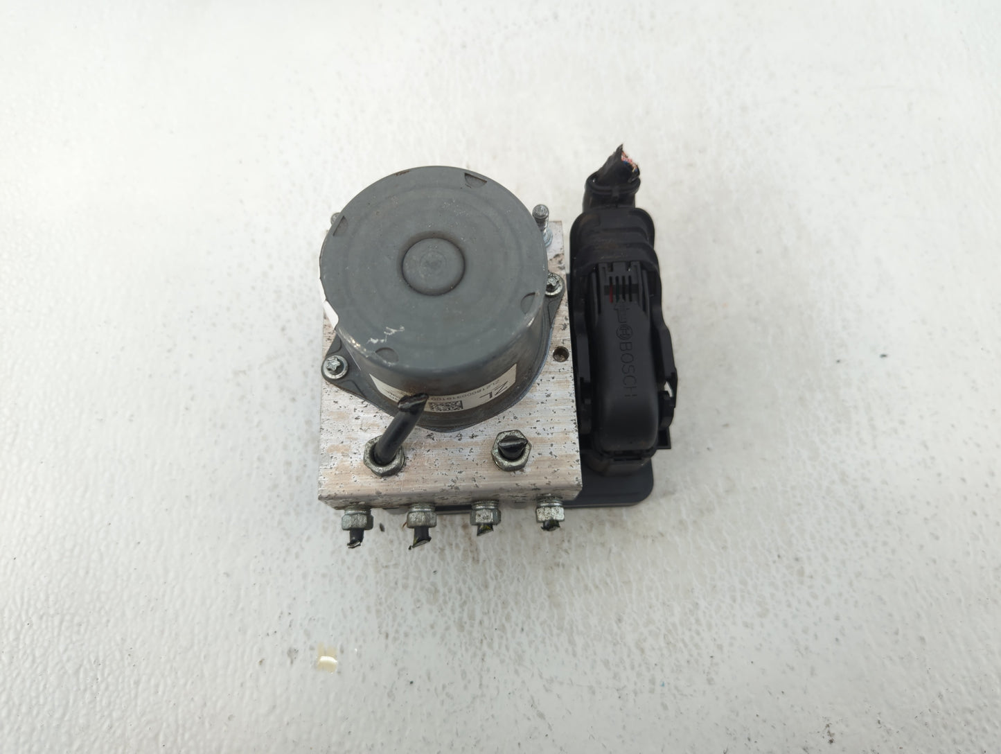 2018-2020 Toyota Camry ABS Pump Control Module Replacement P/N:44540-06200 Fits Fits 2018 2019 2020 OEM Used Auto Parts - Oe