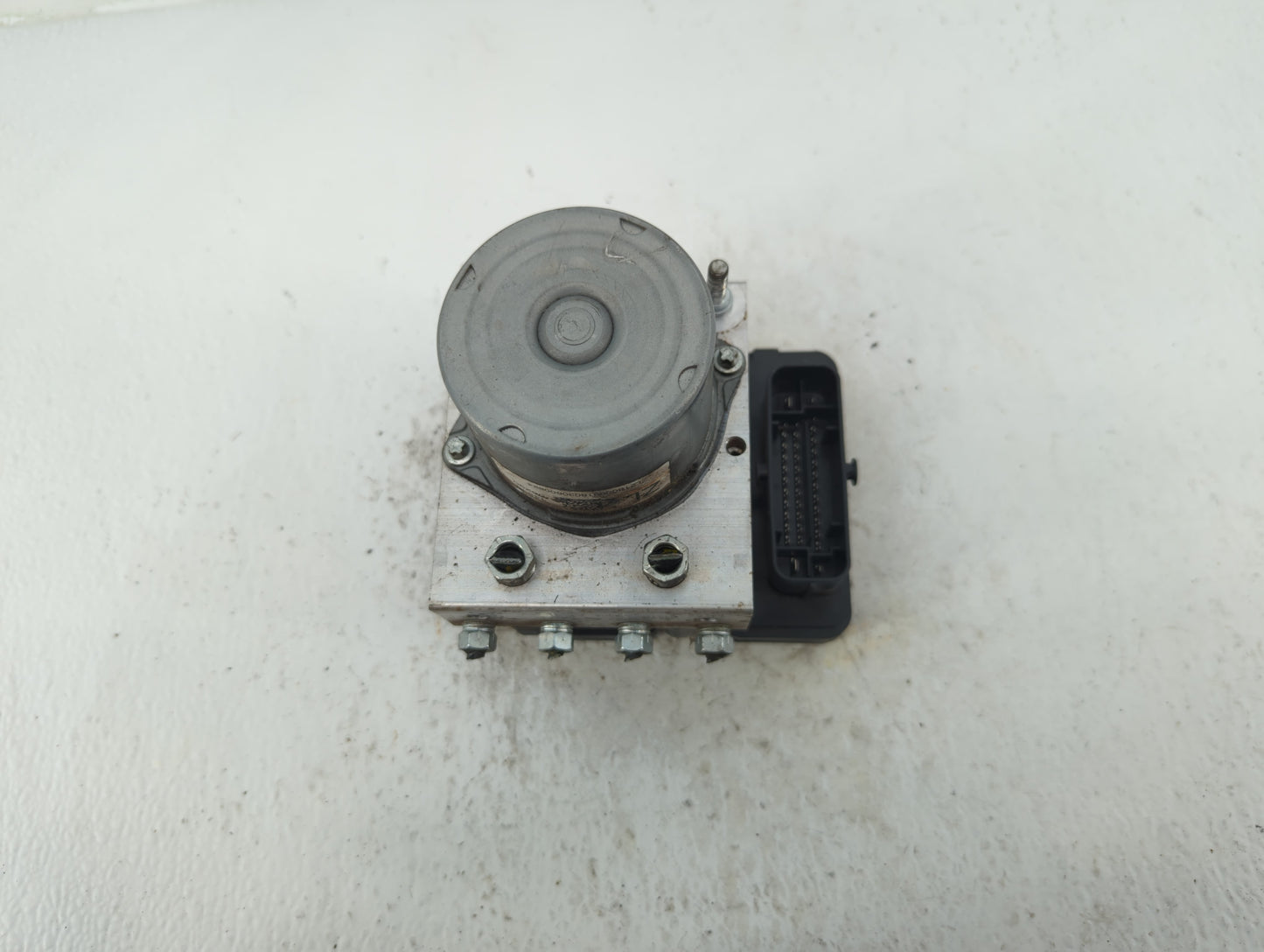2018-2020 Toyota Camry ABS Pump Control Module Replacement P/N:44540 06290 Fits Fits 2018 2019 2020 OEM Used Auto Parts - Oe