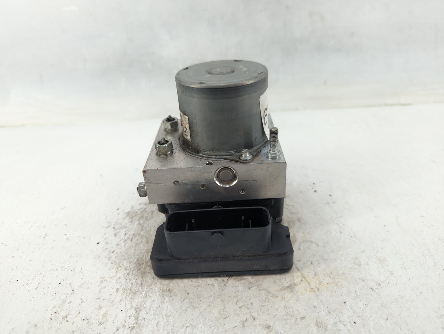 2018-2020 Toyota Camry ABS Pump Control Module Replacement P/N:44540 06290 Fits Fits 2018 2019 2020 OEM Used Auto Parts - Oe