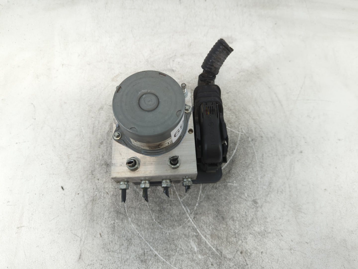 2018-2020 Toyota Camry ABS Pump Control Module Replacement P/N:44540 06290 Fits Fits 2018 2019 2020 OEM Used Auto Parts - Oe