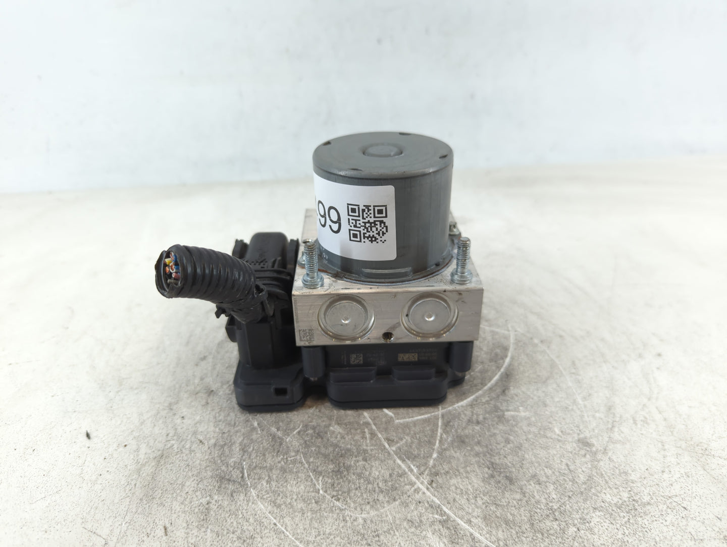 2018-2020 Toyota Camry ABS Pump Control Module Replacement P/N:44540 06290 Fits Fits 2018 2019 2020 OEM Used Auto Parts - Oe