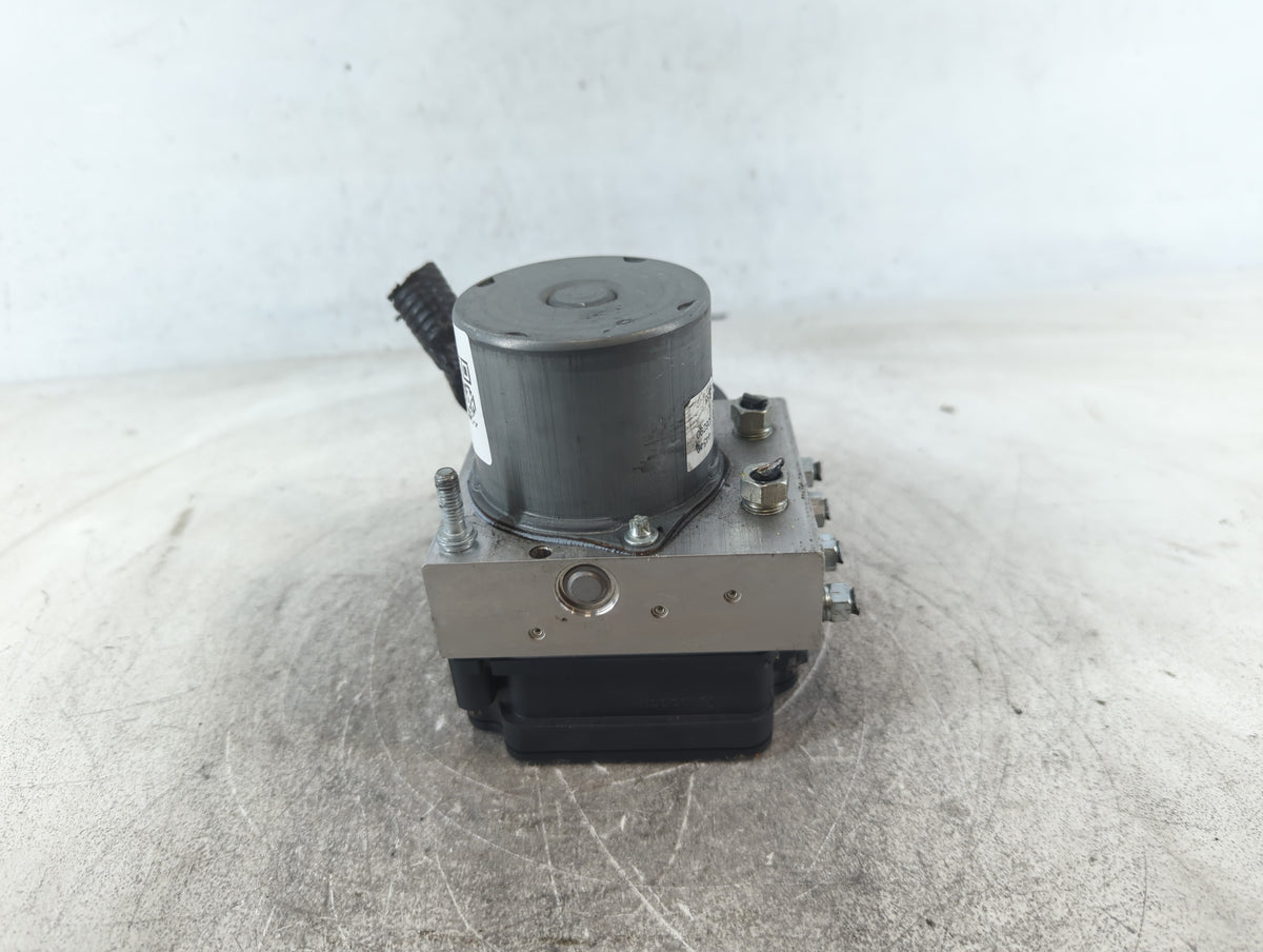 2018-2020 Toyota Camry Anti-Lock Brake ABS Pump Module Actuator OEM P/N:44540 06290 Fits Fits 2018 2019 2020 OEM Used Auto P