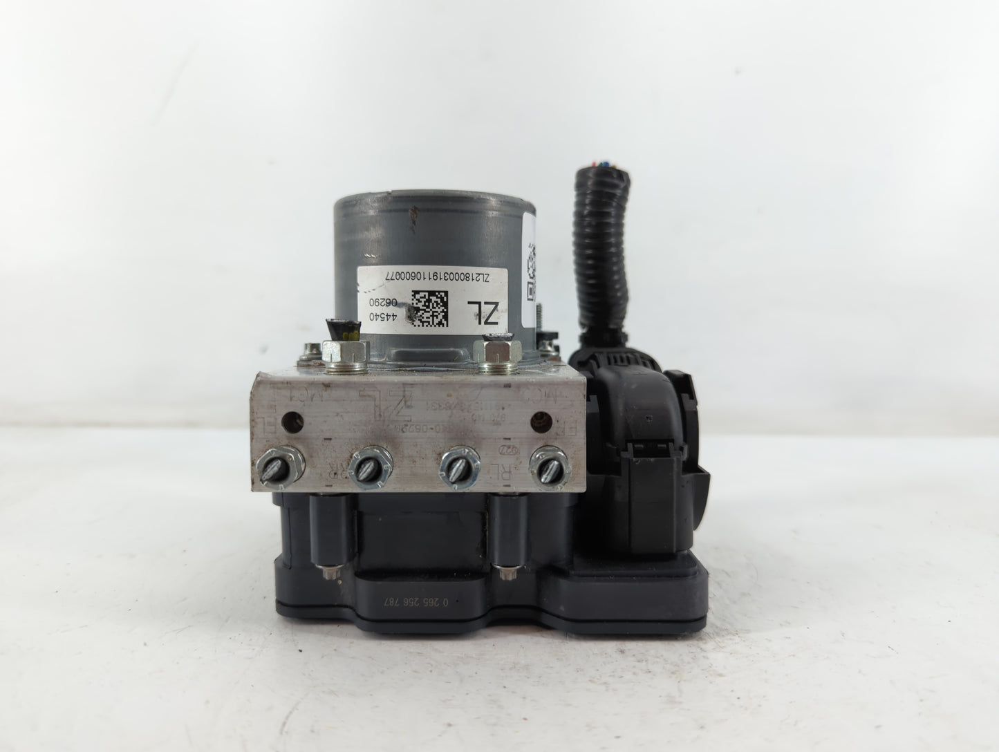 2018-2020 Toyota Camry ABS Pump Control Module Replacement P/N:44540 06290 Fits Fits 2018 2019 2020 OEM Used Auto Parts - Oe