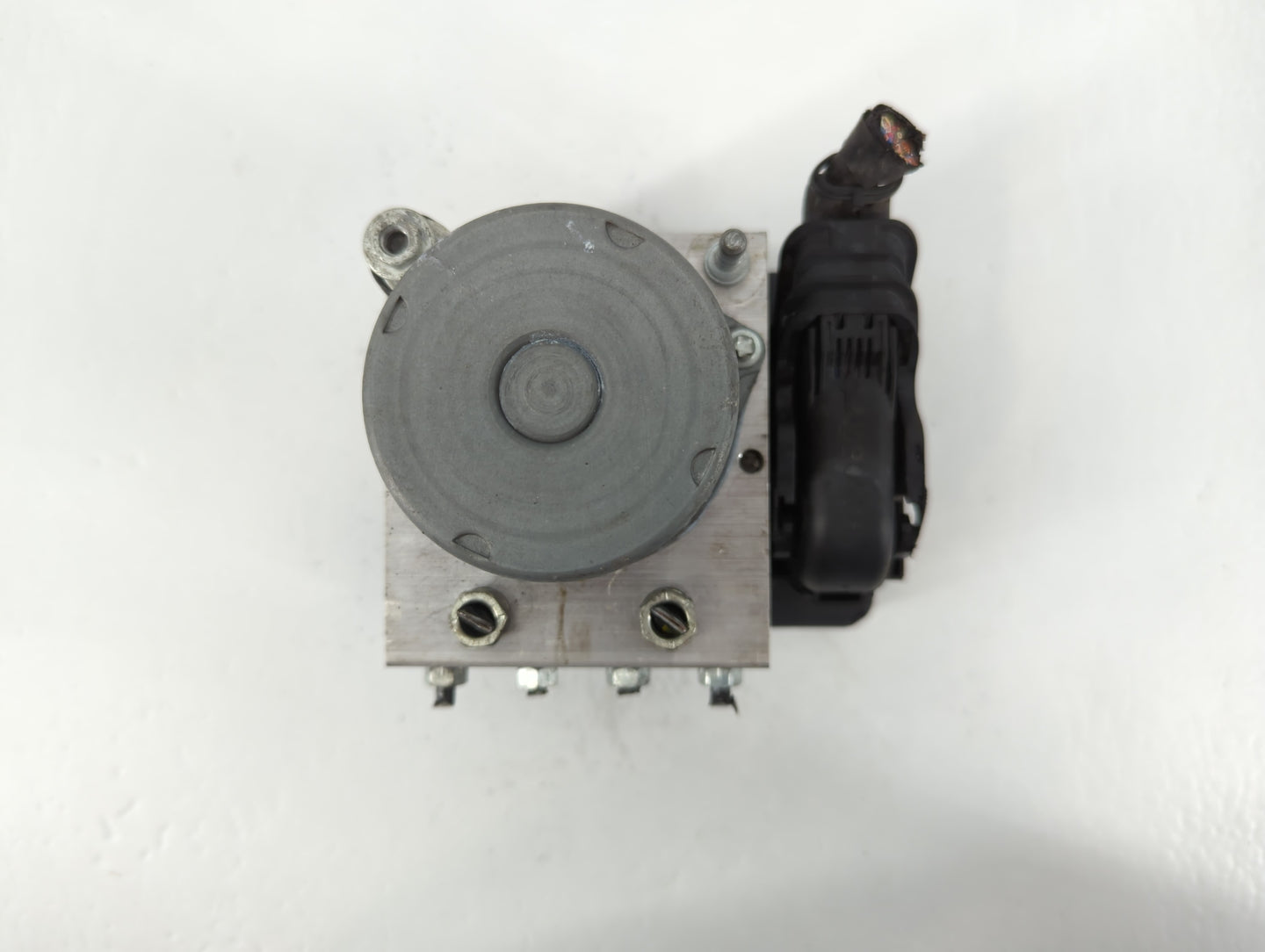 2018-2020 Toyota Camry ABS Pump Control Module Replacement P/N:44540 06290 Fits Fits 2018 2019 2020 OEM Used Auto Parts - Oe